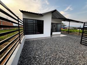Casa con Parrilla y Espacios al Aire Libre