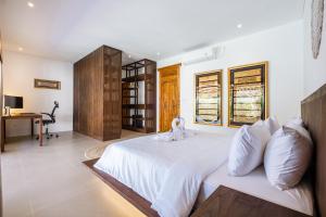 Villa Korai brand new - Spacious 4bdrs villa - Balangan Beach