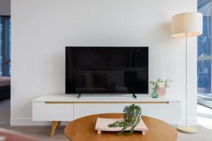 2Br2Ba1So Stylish Apt Sthn Cross WSP-26C