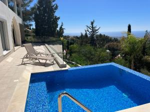 Villa Eirini Kamares Tala Luxury Sea View