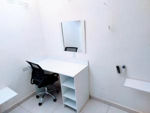 Loft 25 excelente y comodo, cerca del vado del rio, consulado,CAS, galerias mall , cama queen , cocineta