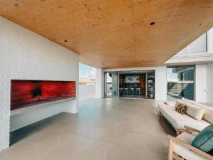 Sonvanger Villa Oceanfront Luxury