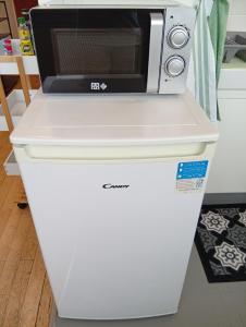 Appartements Coucher de soleil, calme, gros matelas, parking, 2 lits, lave-linge, wifi, netflix : photos des chambres