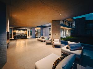 Sonvanger Villa Oceanfront Luxury