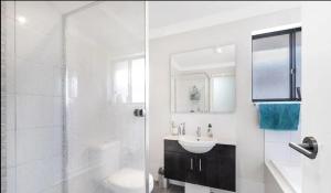 Family Home with Separate Stuio