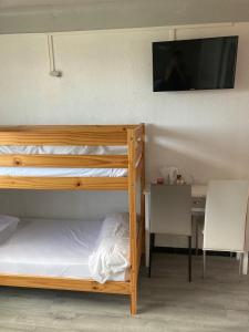 Hotels HOTEL RESTAURANT Chez Nous : Chambre Familiale