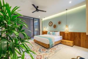 The Plaza 4BR With Pool in Bali s Eat Street