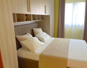 VILLA DAL PESCATORE Apartment - Elegant Retreat between Anzio & Nettuno with Garden and refined Patio - Train Station 500mt