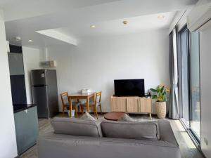 超便利 199号芭东海滩精装公寓 5分钟到海滩10分钟到酒吧街