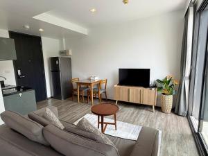 超便利 199号芭东海滩精装公寓 5分钟到海滩10分钟到酒吧街