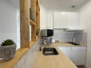Appartements Charmant T2 avec cour exterieure : photos des chambres