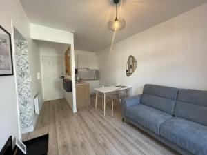 Appartements Charmant T2 avec cour exterieure : photos des chambres