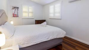 Close to Water, Restaurants and Clubs, Toorbul St, Bongaree
