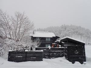 REN HANARE Hakuba