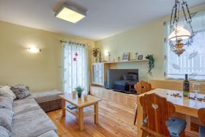 Alpine Chalet Planica with Sauna - Happy Rentals