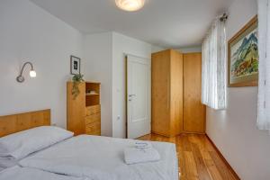 Alpine Chalet Planica with Sauna - Happy Rentals