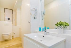 Porta Apartment and Rooms by Irundo