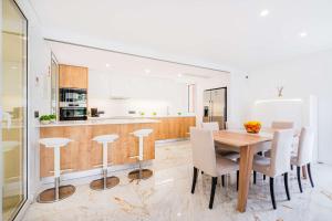 Villa La Colline I Private Pool Oasis Near Old Town