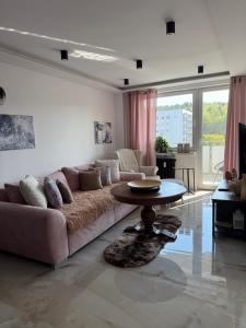 Apartament z balkonem i widokiem na morze w Sopocie blisko Opery Leśnej