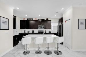 5 Bedrooms 5 Bathrooms Champions Gate 634Ws