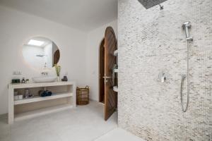 Villa Barsa by Alfred in Bali