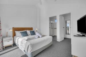 Tuscany Apartments 14