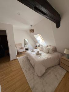 Appartements Charme et Confort, plein centre : photos des chambres