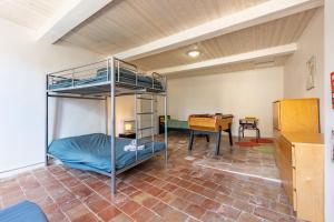 Villas Maison de Vacances 8 a 15 pers a proximite du Canal du Midi : photos des chambres