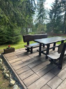 Chata pod zeleným stromom