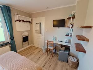 Nordseezimmer Koje - WLAN, Parkplatz, eigenes Bad, Fahrradschuppen, Rollladen