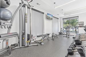 Lux 2BD Sofa Bed DT &UMN GYM Free Street parking