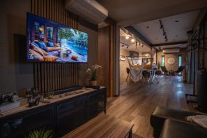 Family & Group-Friendly Container House - 200m from Matsubara Beach, Tsuruga