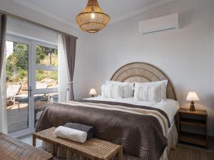 Phezulu Manor, Panoramic Views, Serviced Retreat