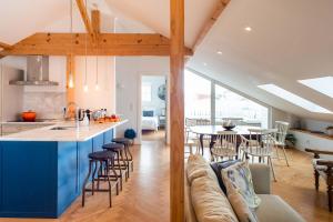 Ocean View Penthouse - Central Ericeira