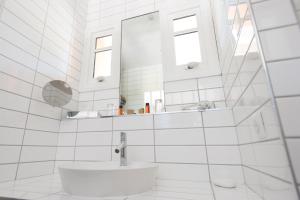 Hotels La Fregate : photos des chambres
