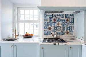 Central Ericeira - Light filled with Terrace