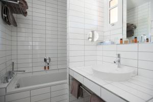 Hotels La Fregate : photos des chambres