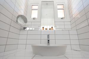 Hotels La Fregate : photos des chambres