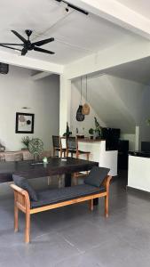 New Villa soul2Bdr close to airport,Oberoi,Beach