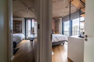 82 on Main, Seaview, Pool, Parking, Blok 415