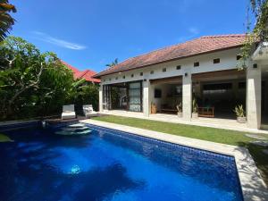 Spacious Villa in Petitenget Top Location