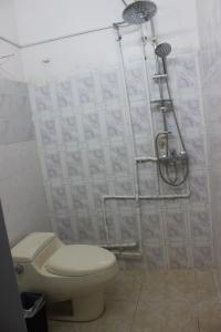 بيت بغرفتين نوم وسطح خاص