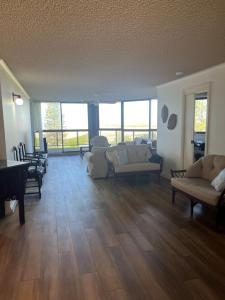 Araluen, Esplanade, Caloundra