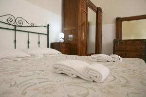 Eden Garden-Historic Big House Near Sea, Gallipoli