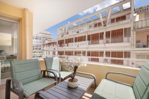 6 couchages Juan Les Pins Centre 22 Louis Gallet