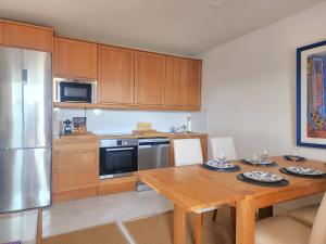 Appartements Magnifique 2p vue mer et piscine : photos des chambres