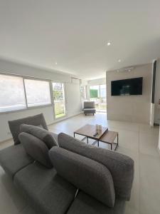 Spacious, quiet apartment