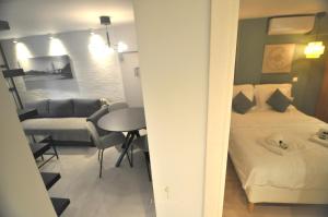 Zennova #70 Mondè Thessaloniki Apt