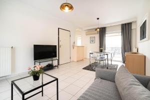 La Casa De Los Dioses Athens