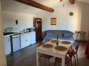Appartements Cadre d'exception : Studio - Vue sur Piscine 